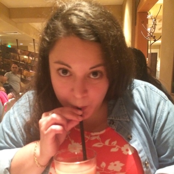 Meet your Posher, Natalie - Picture 1 of 1